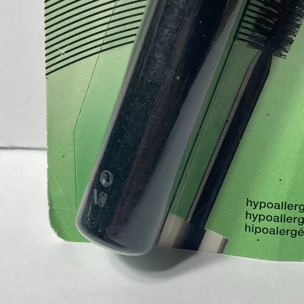 Almay Chocolate Quartz Mascara 1 Stick DISCONTUED for Green Eyes 034